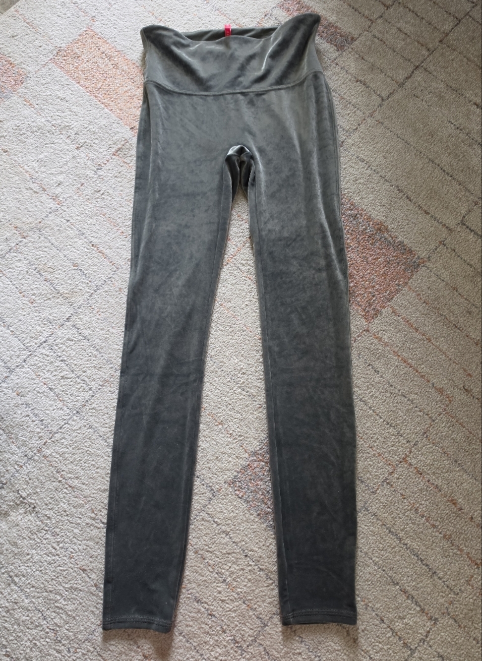 SPANX Green Velvet Leggings High Rise Pull On Slim Fit Size Med